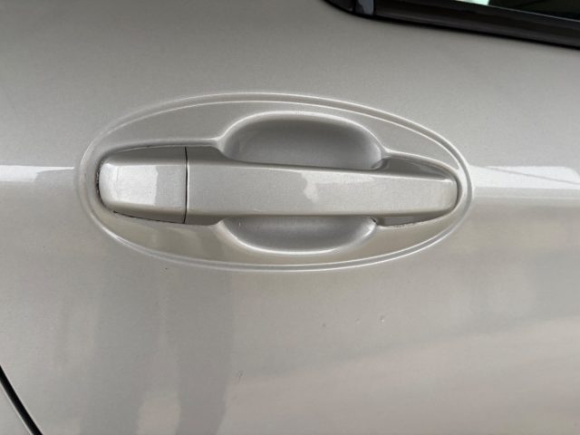 TOYOTA Yaris usata 40