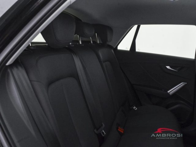 AUDI Q2 usata 9