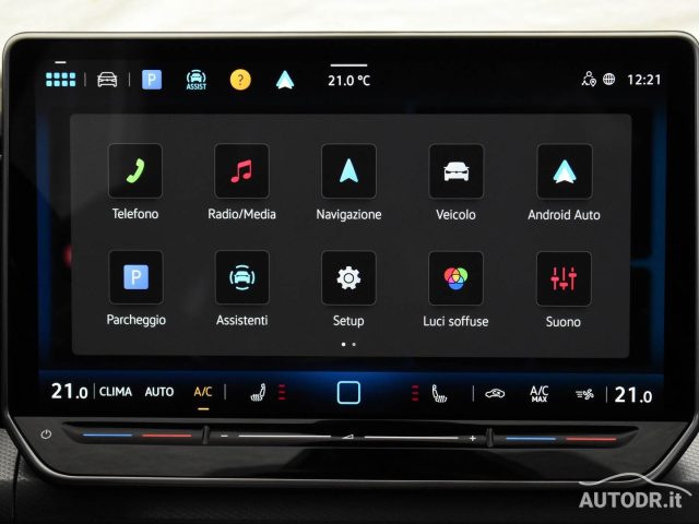 VOLKSWAGEN Golf usata, con Autoradio digitale
