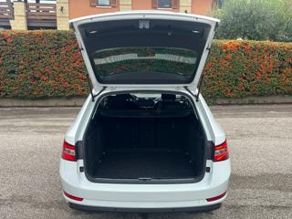 SKODA Superb usata, con ESP
