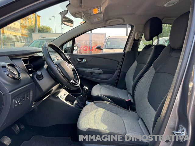 RENAULT Captur usata, con Fari Xenon