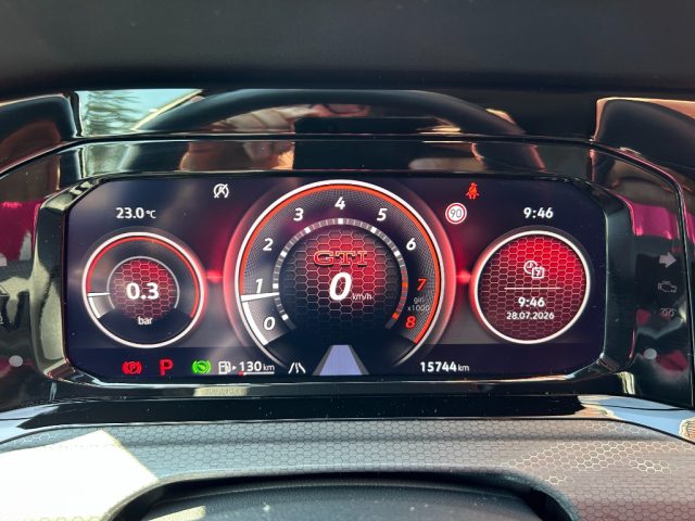 VOLKSWAGEN Golf usata, con Controllo trazione