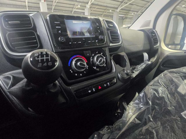 PEUGEOT Boxer usata 13
