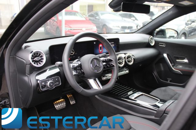 MERCEDES-BENZ A 200 usata, con Sensori di parcheggio anteriori