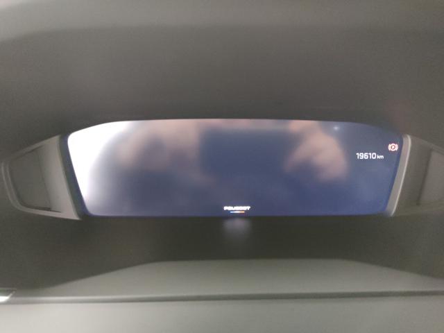 PEUGEOT 2008 usata, con Autoradio digitale