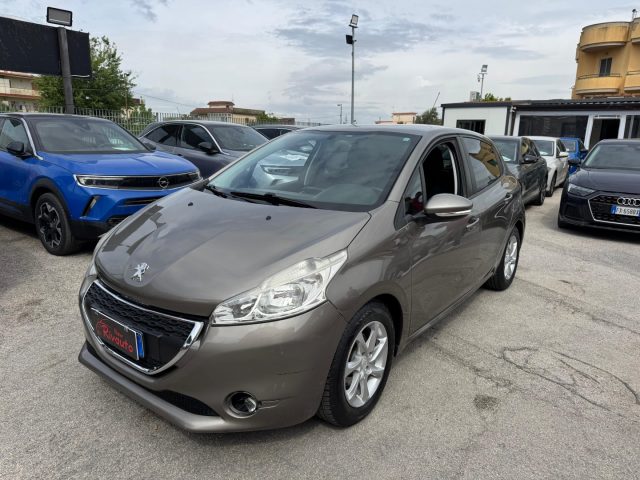 PEUGEOT 208 usata, con Airbag laterali