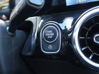 MERCEDES-BENZ GLA 200 usata, con Chiusura centralizzata telecomandata