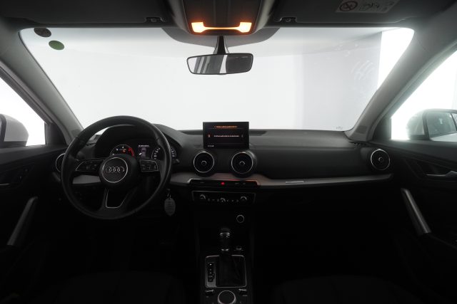 AUDI Q2 usata 10