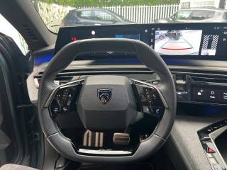 PEUGEOT 3008 usata, con USB