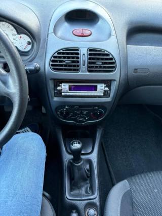 PEUGEOT 206 usata, con Servosterzo