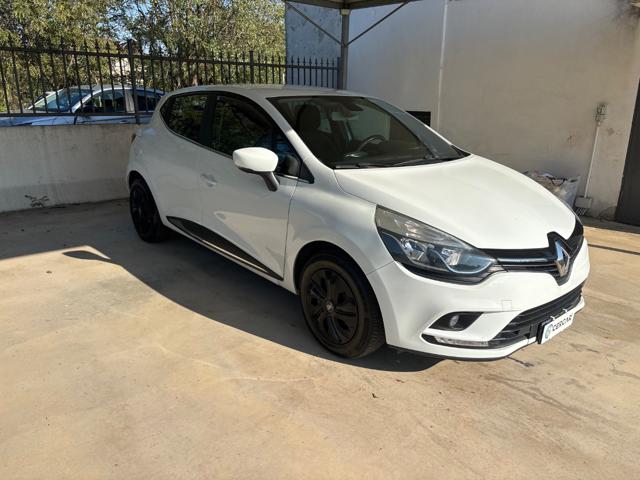 RENAULT Clio usata, con Airbag laterali