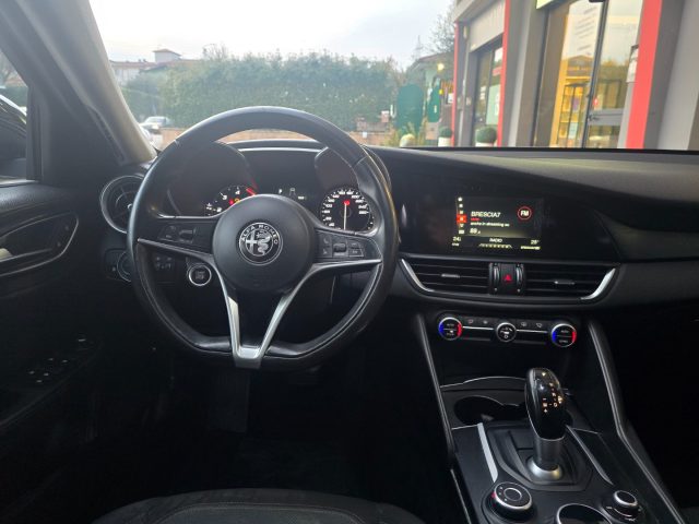 ALFA ROMEO Giulia usata, con Fari LED