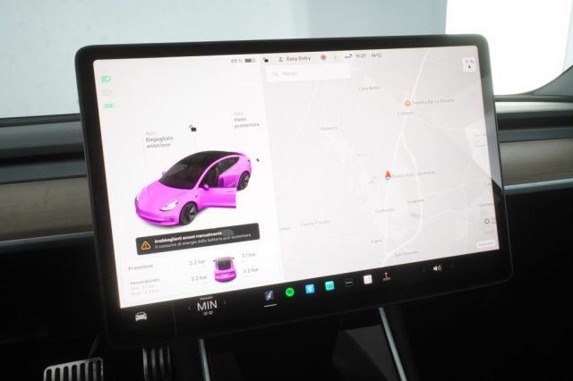 TESLA Model 3 usata 17