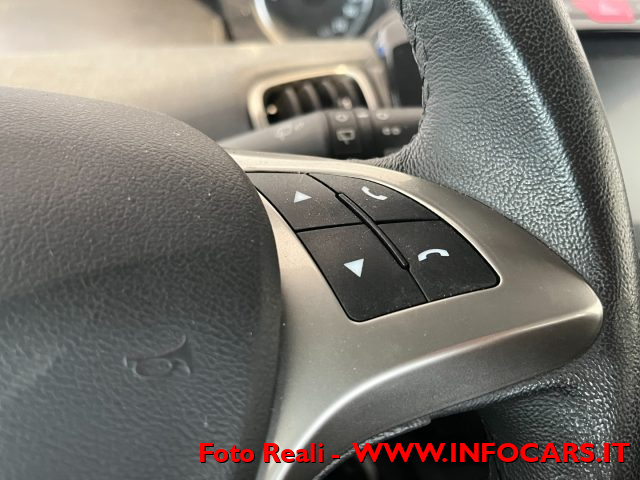 LANCIA Ypsilon usata, con USB