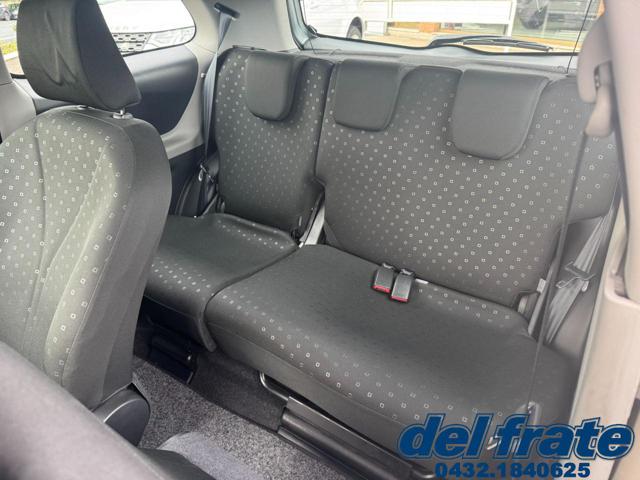 TOYOTA Yaris usata, con Servosterzo