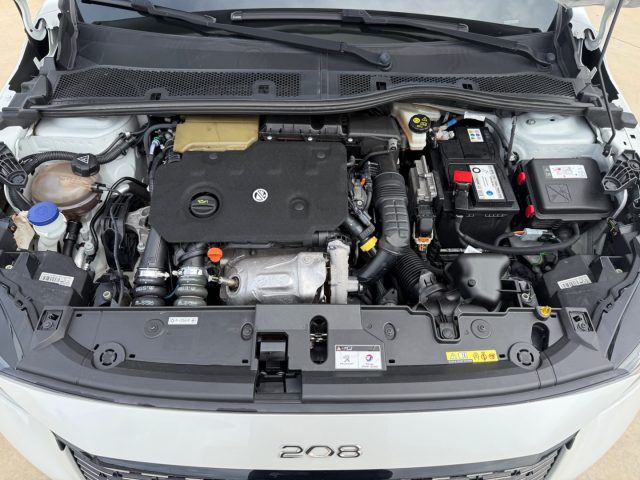 PEUGEOT 208 usata, con Servosterzo