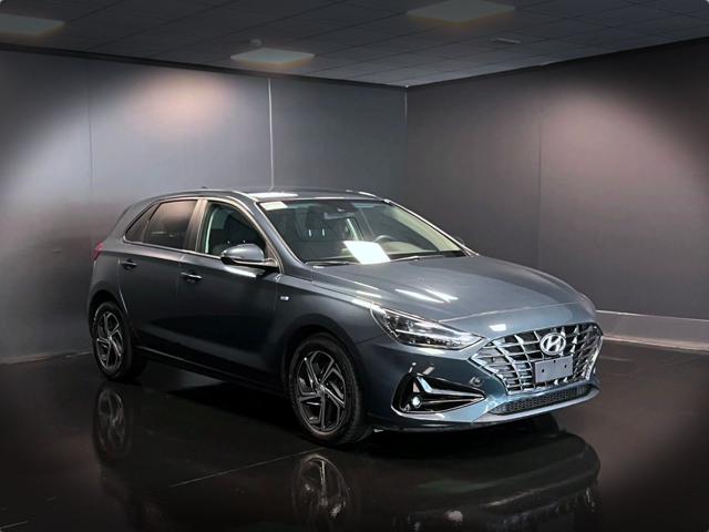 HYUNDAI i30 usata, con Airbag laterali