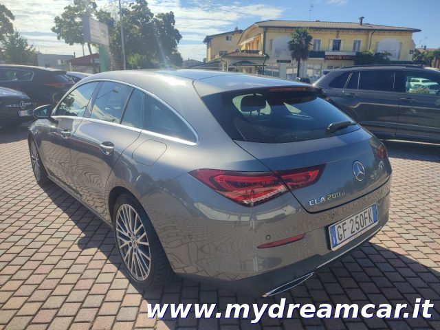 MERCEDES-BENZ CLA 200 usata, con Autoradio