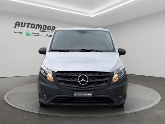 MERCEDES-BENZ Vito usata, con Airbag Passeggero