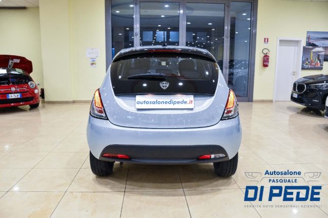 LANCIA Ypsilon usata, con Chiusura centralizzata