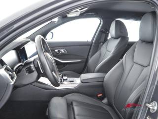 BMW 330 usata 8