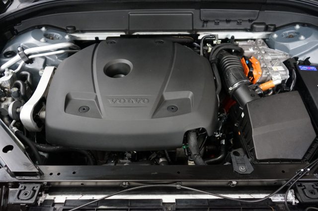 VOLVO XC60 usata, con Tetto panorama