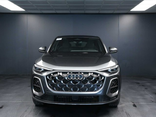AUDI Q5 usata, con Boardcomputer