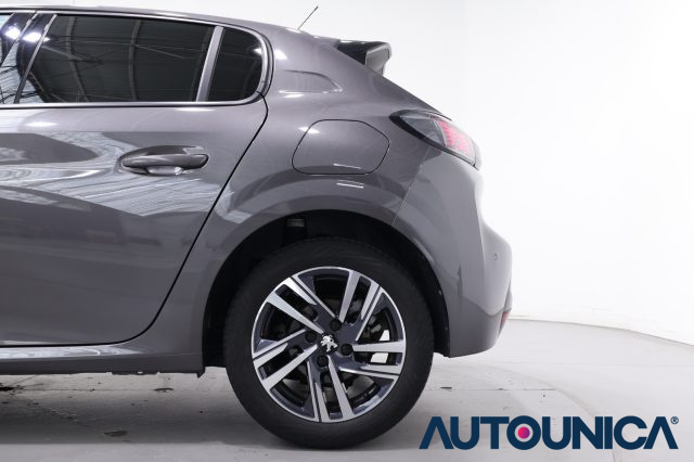 PEUGEOT 208 usata, con Sensore di luce