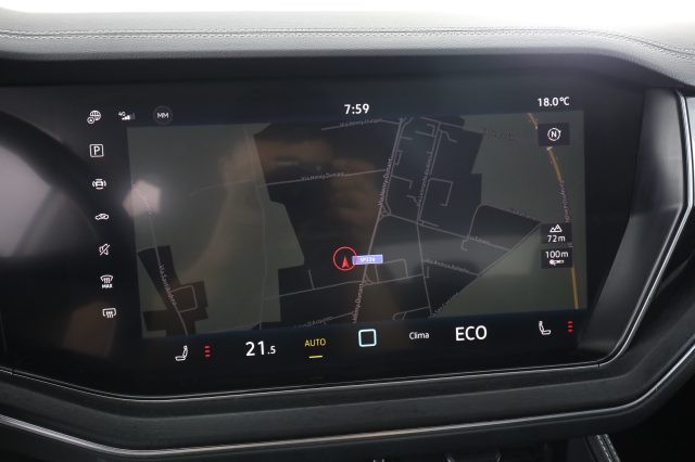 VOLKSWAGEN Touareg usata 10