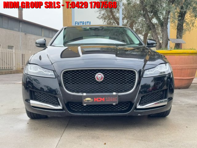 JAGUAR XF usata, con Airbag