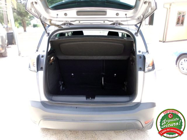 OPEL Crossland usata, con Isofix
