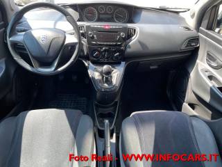LANCIA Ypsilon usata, con Luci diurne