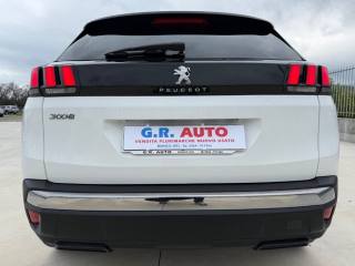 PEUGEOT 3008 usata, con Cerchi in lega
