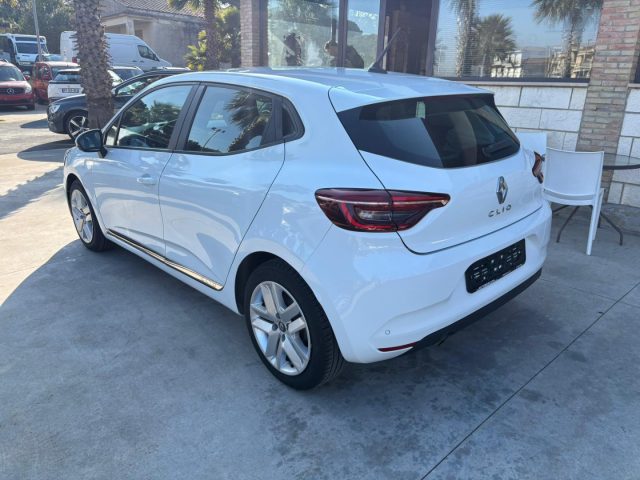 RENAULT Clio usata, con Autoradio