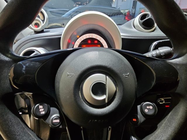 SMART ForFour usata, con USB