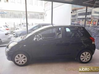 TOYOTA Yaris usata, con Airbag Passeggero