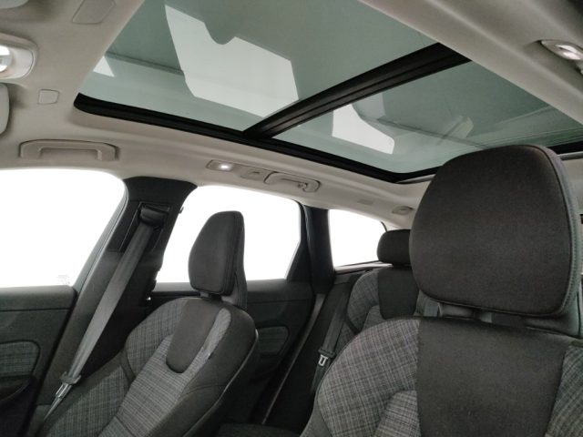 VOLVO XC60 usata, con Volante in pelle