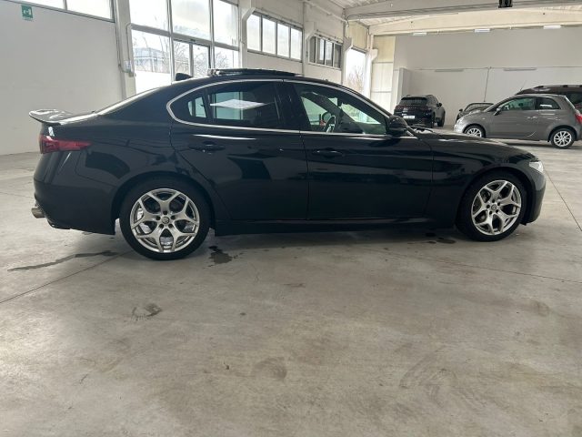 ALFA ROMEO Giulia usata, con Autoradio