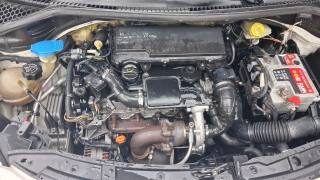 PEUGEOT 207 usata, con Autoradio