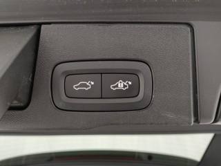 VOLVO XC60 usata, con Luci diurne LED