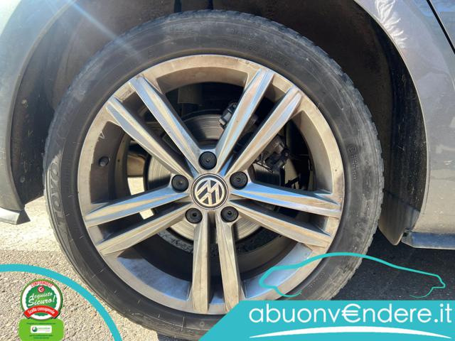VOLKSWAGEN Golf usata, con Park Distance Control