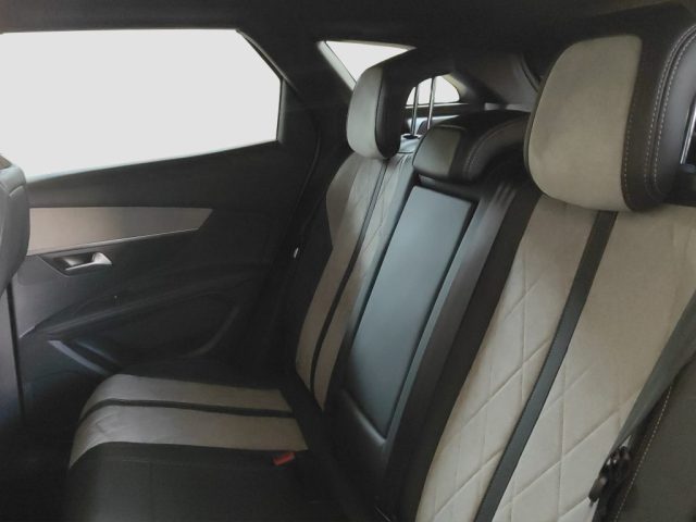 PEUGEOT 3008 usata 9