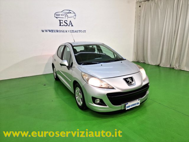 PEUGEOT 207 usata, con Autoradio