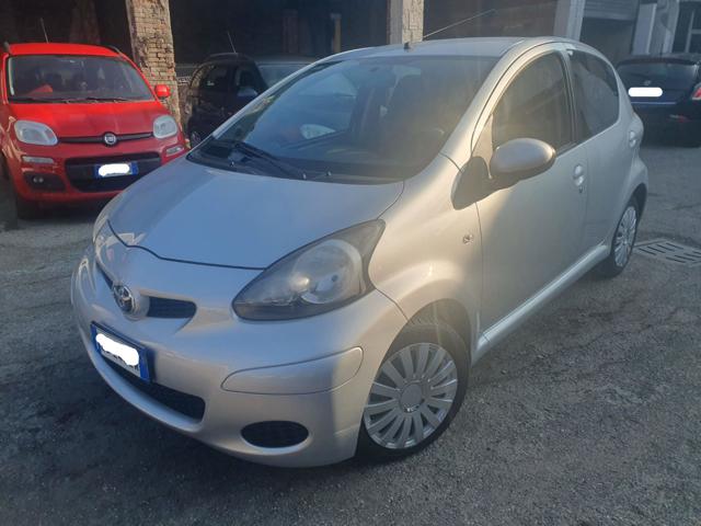 TOYOTA Aygo usata, con ABS