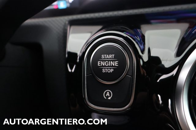 MERCEDES-BENZ A 180 usata, con Isofix