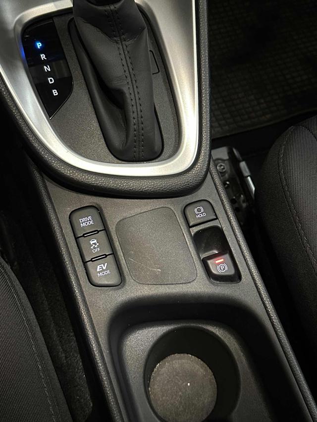 TOYOTA Yaris usata, con ESP