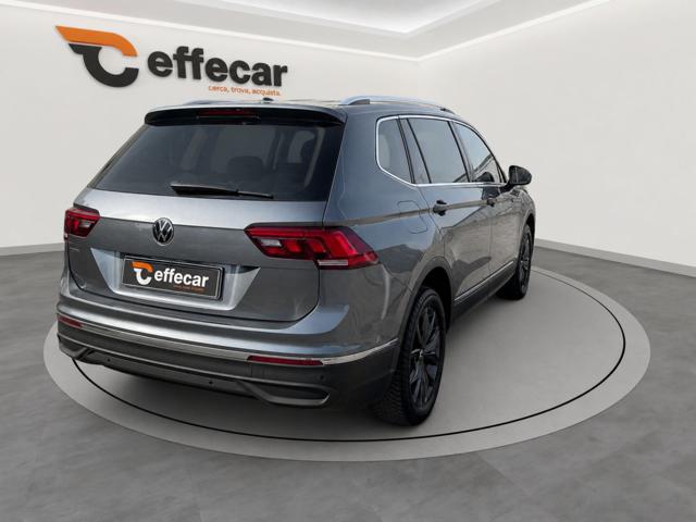 VOLKSWAGEN Tiguan Allspace usata, con Autoradio