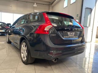 VOLVO V60 usata, con USB