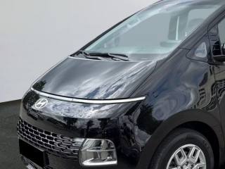 HYUNDAI Staria usata, con Cruise Control