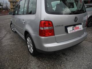 VOLKSWAGEN Touran usata 56